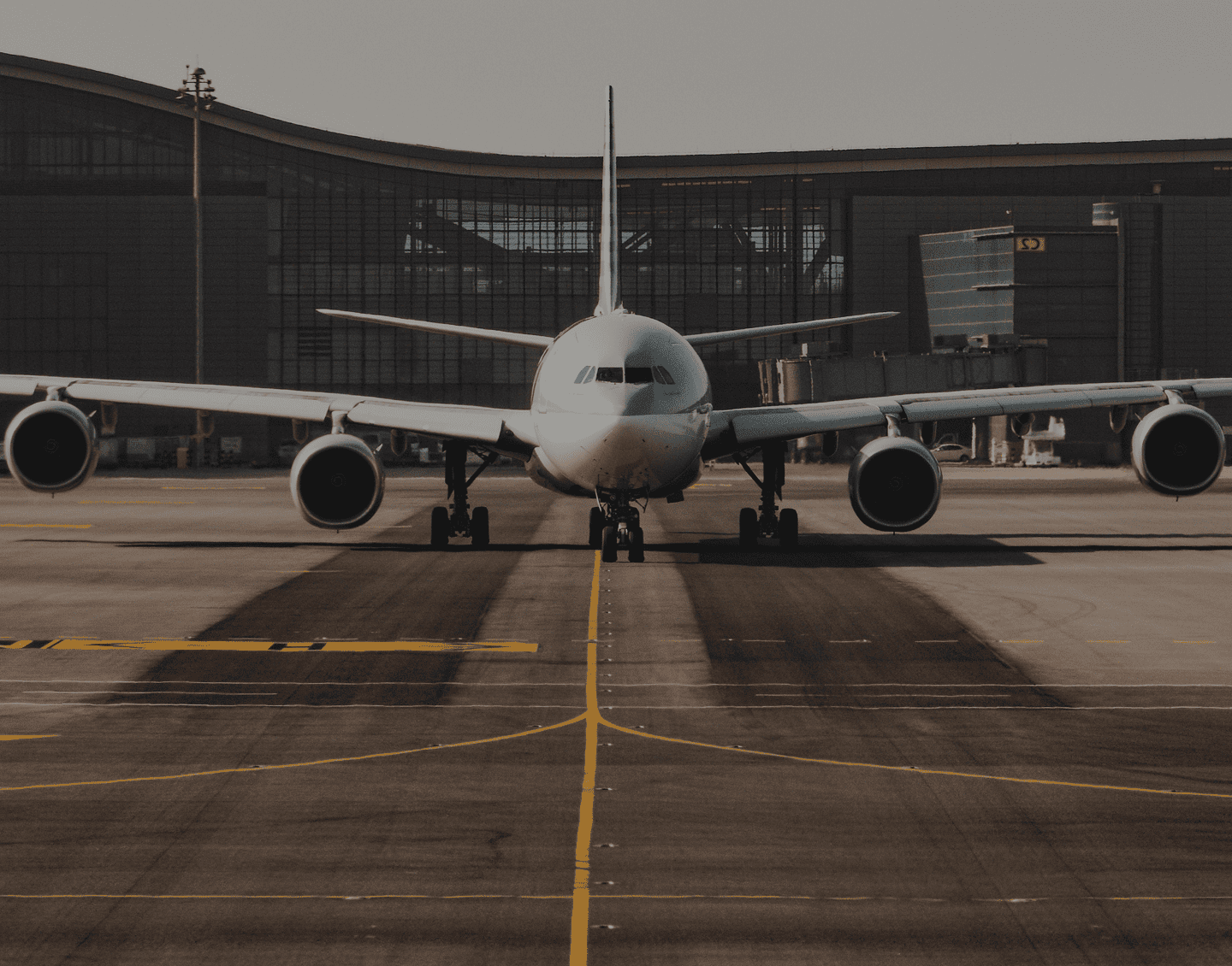 رينت هَب لتأجير السيارات وخدمات الحجز في السعودية – جدة والرياض