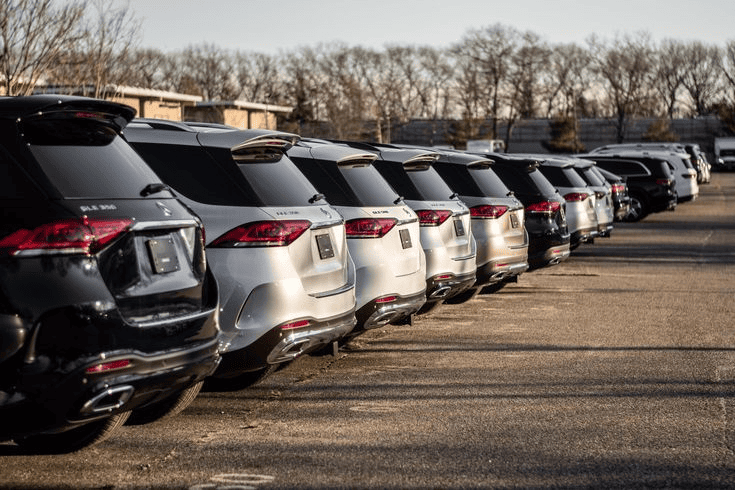 Rent a Car in Riyadh | Riyadh Car Rentals | Toyota Yaris for Rent | Affordable Car Hire Riyadh | RentHub | استئجار سيارة في الرياض | تأجير سيارات بالرياض | يارس 2023 للإيجار | حجز سيارة بأسعار مناسبة | رينت هب